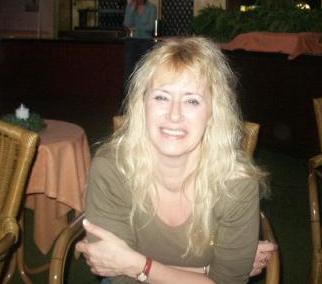 Anna-a, Having fun