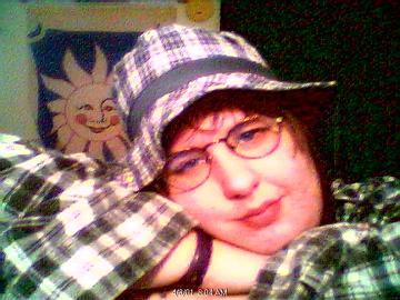 Lonelylabseeking, Looking for a caring warm hearted romantic lady