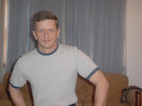 Iwntawoman, Looking for a good Woman