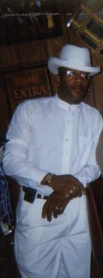 Baldman2000, brother looking for a freaky mate