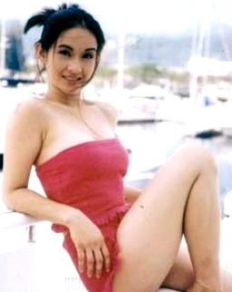 Heavensent24, lonelygirl looking for love