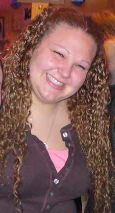 Nicole83, Just a nice girl looking for a sweet guy