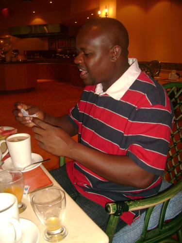 Jumbe7, humourguy30