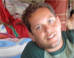 Aylso, spontaneous guy ;like to have fun and laugh
