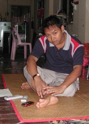Iihito, Waiting from Asia