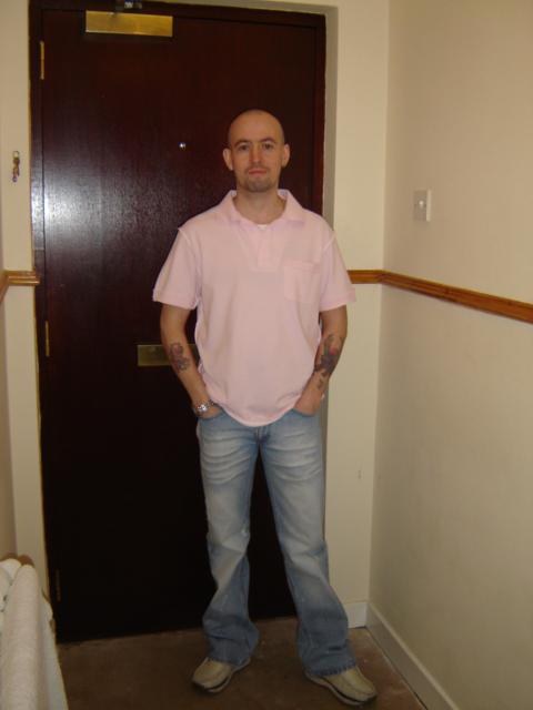 Johno1888, scottish guy for fem